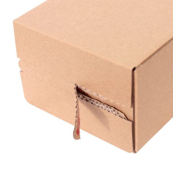 Self Sealing Box Medium 175x135x95mm